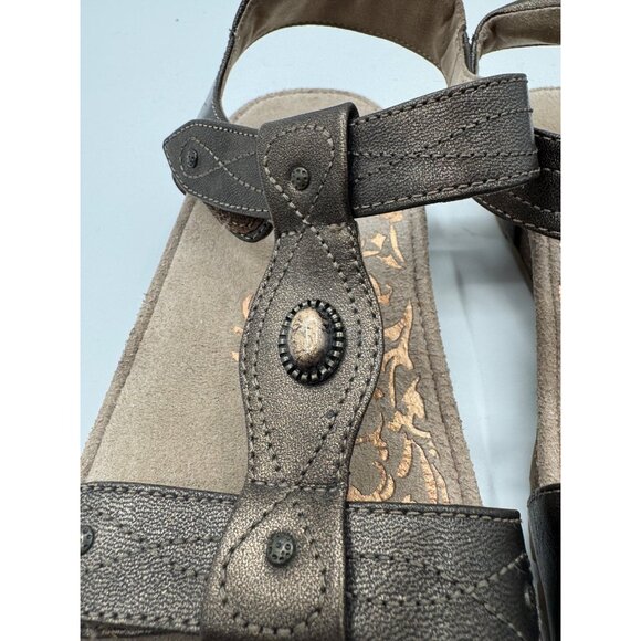 Aetrex Lori Bronze Size 8 Sandals With Adjustable Straps & Embellished Details - Picture 9 of 13